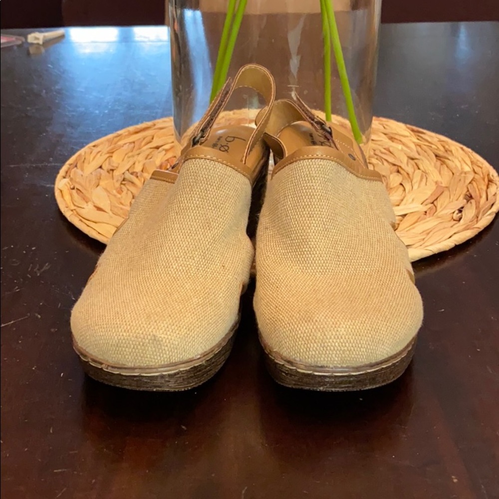 Clogs